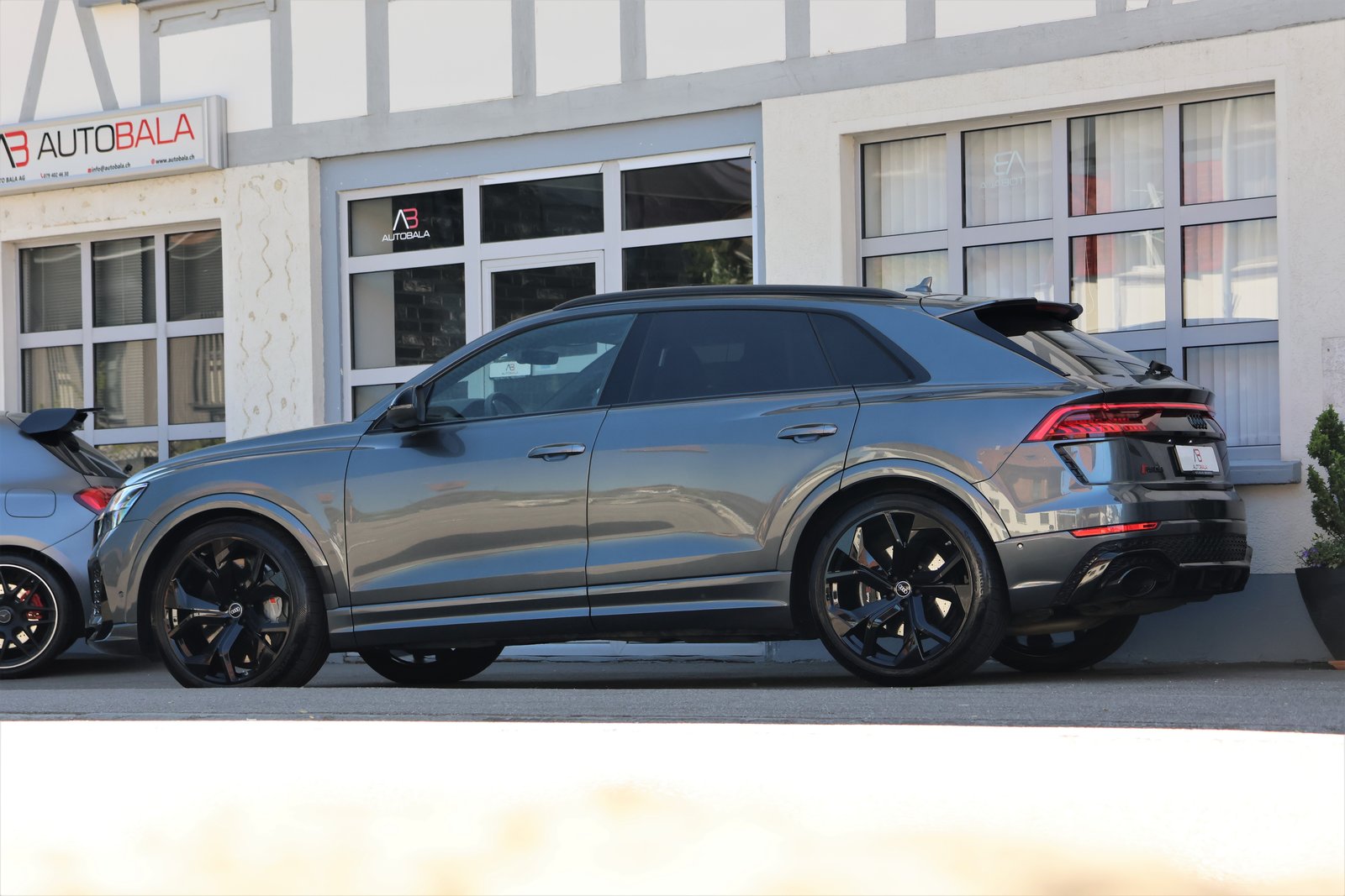 AUDI RSQ8 quattro tiptronic (CH) + 3.5T AHK, Hybride Leggero Benzina/Elettrica, Occasioni / Usate, Automatico - 4