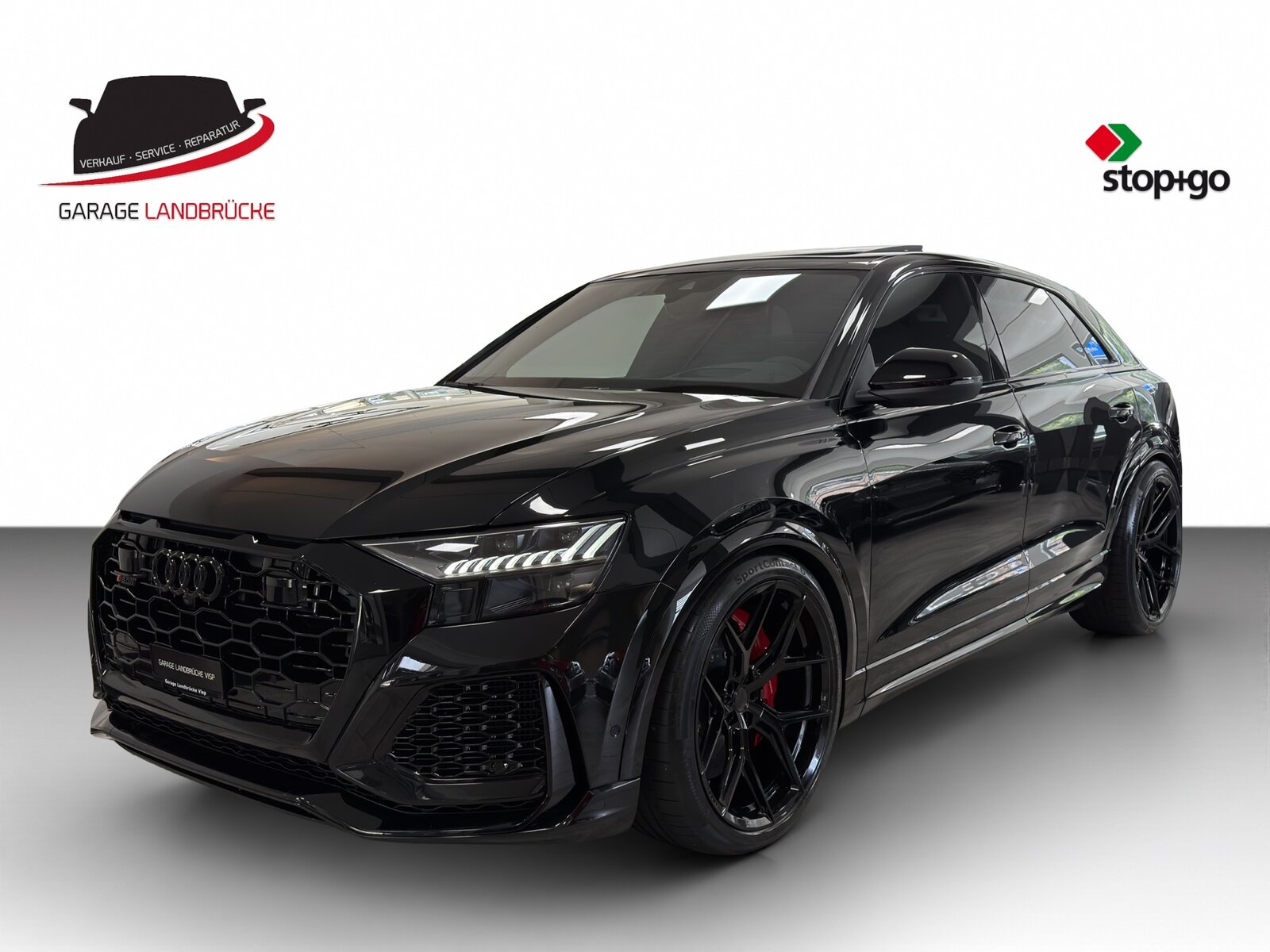 AUDI RSQ8 quattro tiptronic
