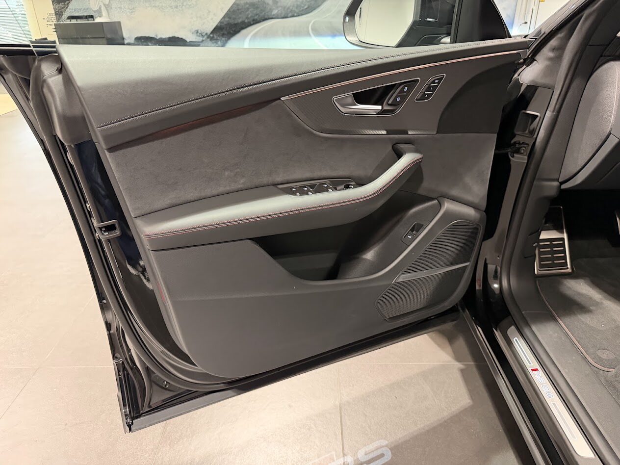 AUDI RS Q8, Essence, Occasion / Utilisé, Automatique - 3