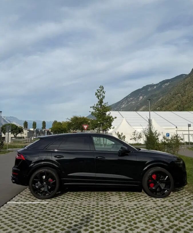 AUDI RS Q8 SUV 4.0 V8 TFSI quattro T-Tronic