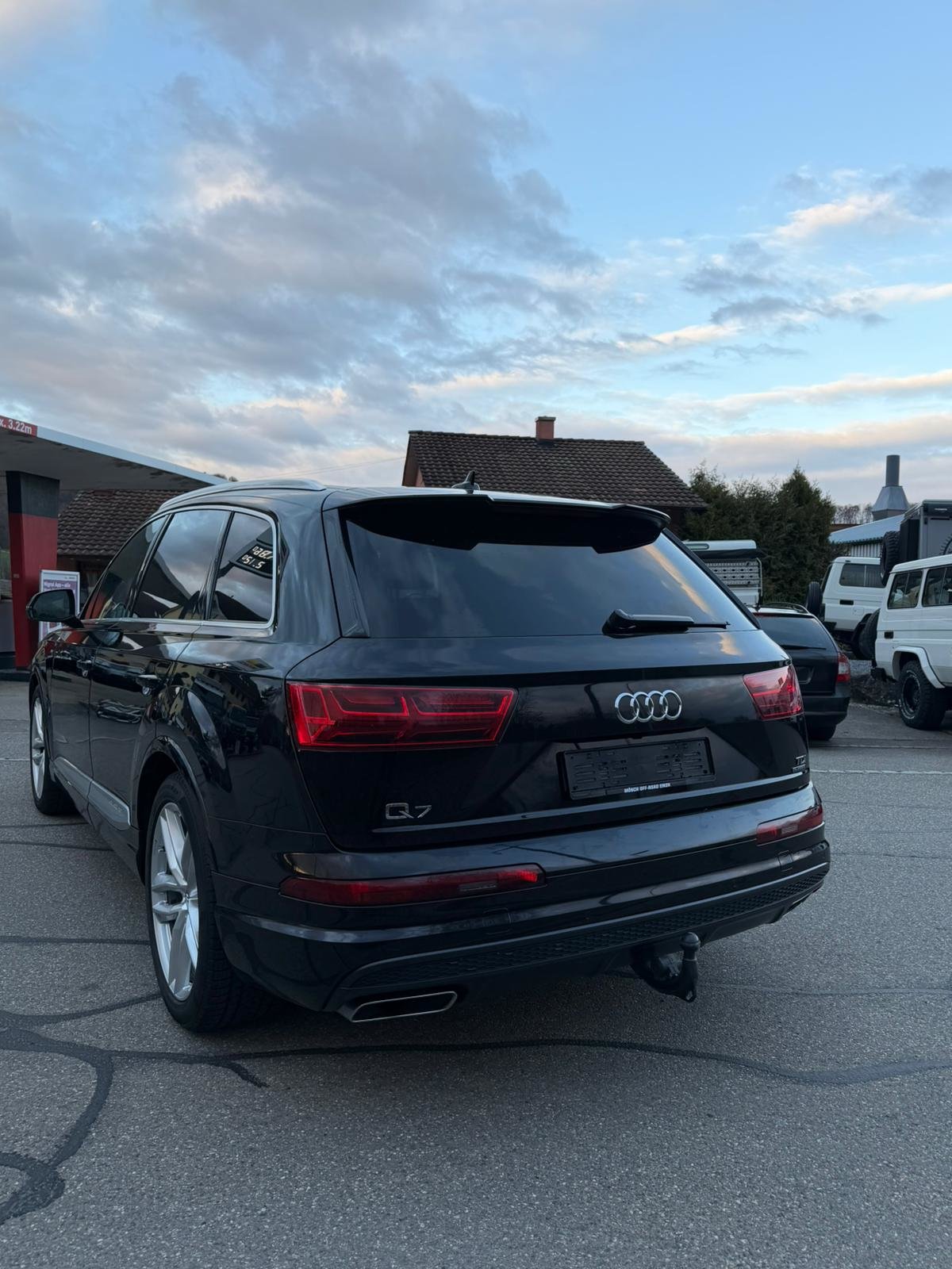 AUDI S-Line, Diesel, Second hand / Used, Automatic - 4