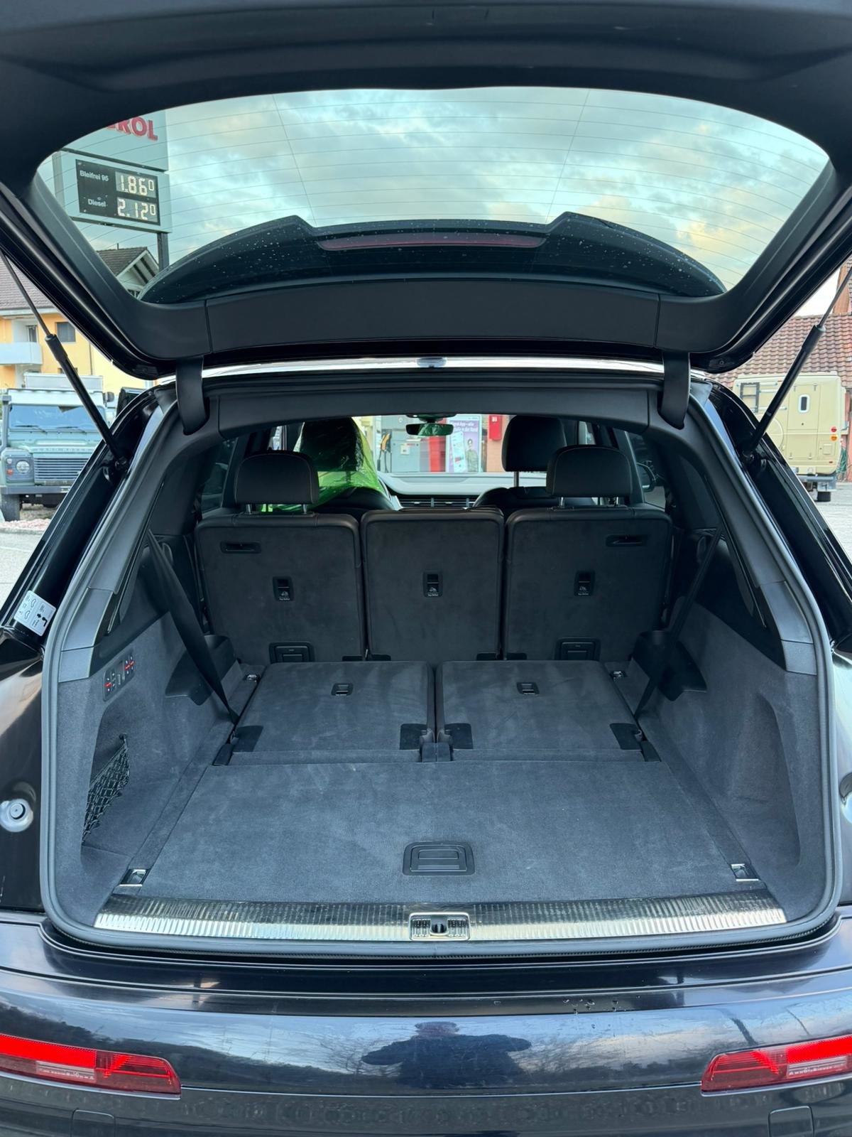 AUDI S-Line, Diesel, Second hand / Used, Automatic - 7
