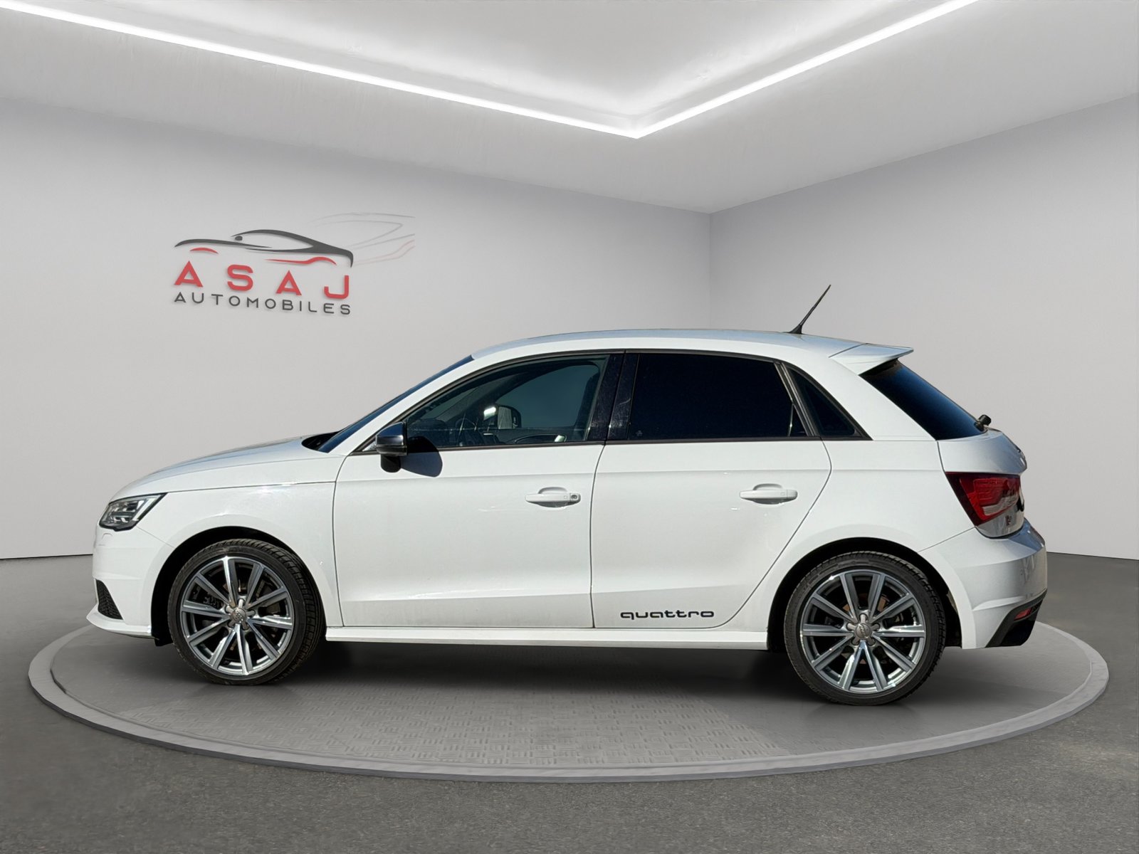 AUDI S1 Sportback 2.0 TFSI quattro, Essence, Occasion / Utilisé, Manuelle - 4
