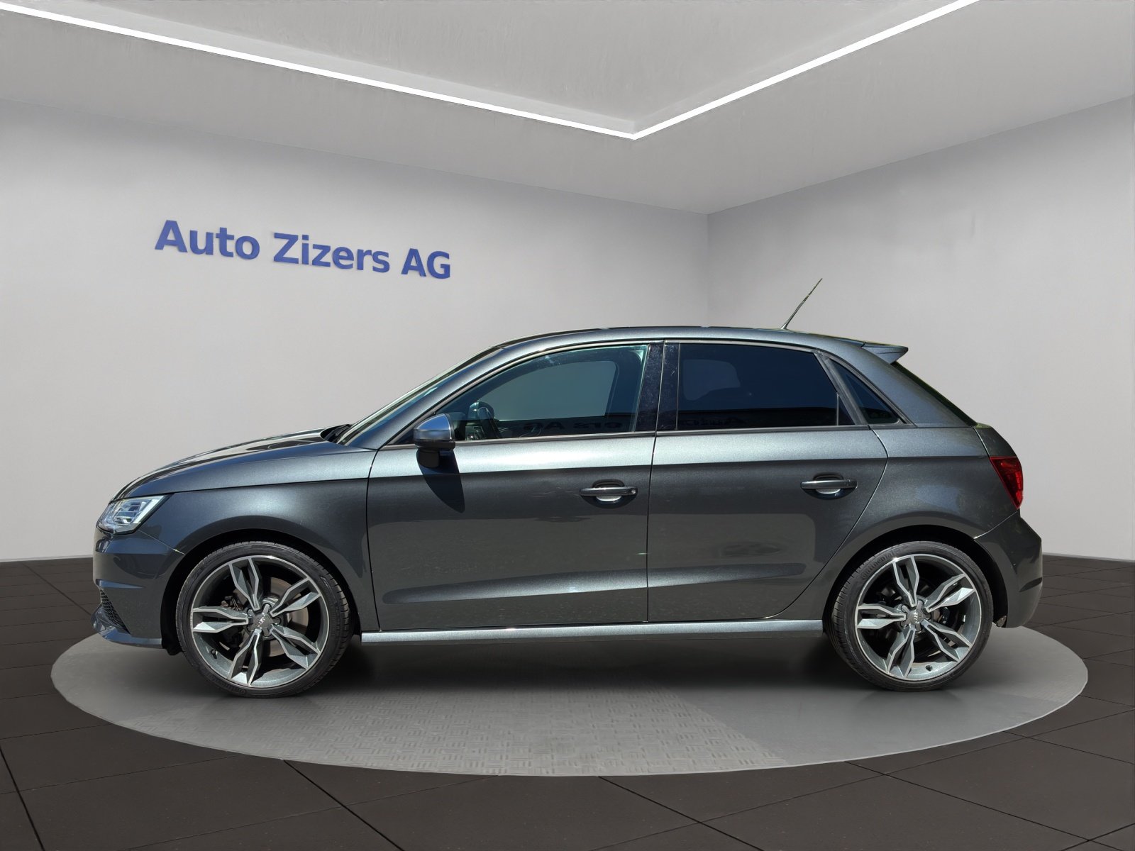 AUDI S1 Sportback 2.0 TFSI quattro, Benzin, Occasion / Gebraucht, Handschaltung - 3