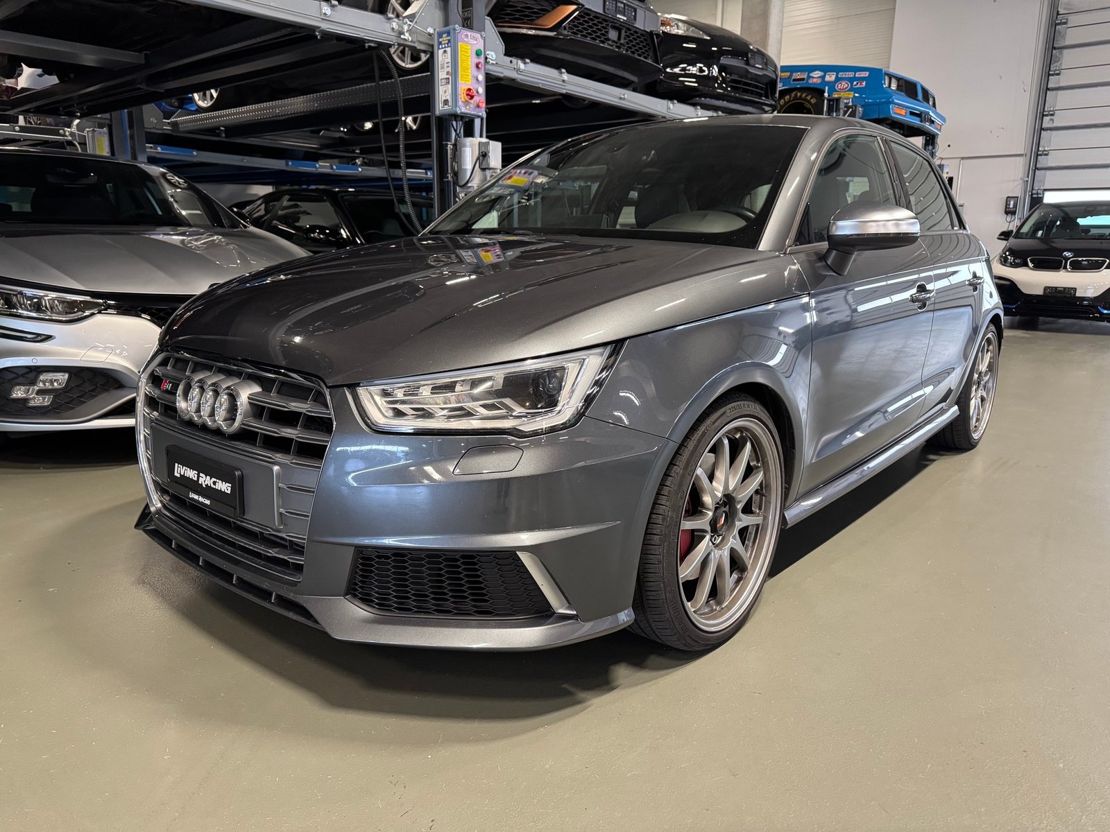 AUDI S1 Sportback 2.0 TFSI quattro *Bull-X*, Benzin, Occasion / Gebraucht, Handschaltung - 2