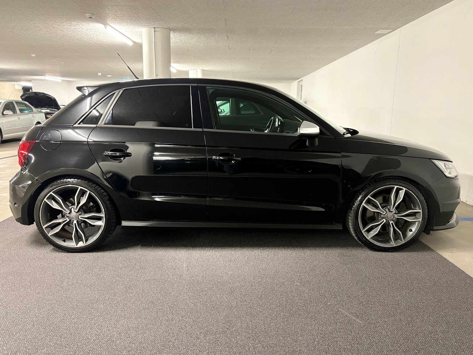 AUDI S1 Sportback 2.0 TFSI quattro AB MFK, Essence, Occasion / Utilisé, Manuelle - 5