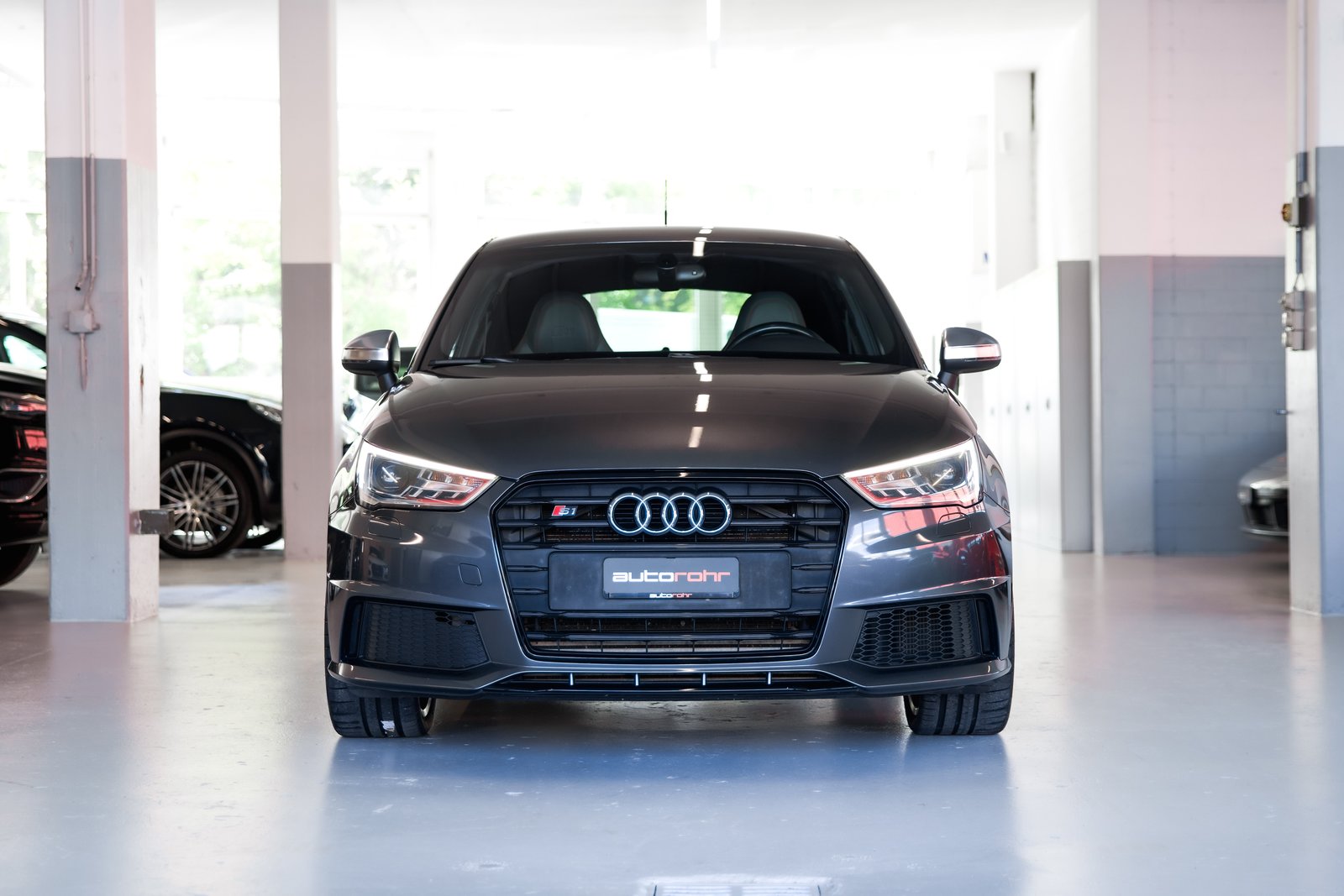 AUDI S1 Sportback 2.0 TFSI quattro, Petrol, Second hand / Used, Manual - 2