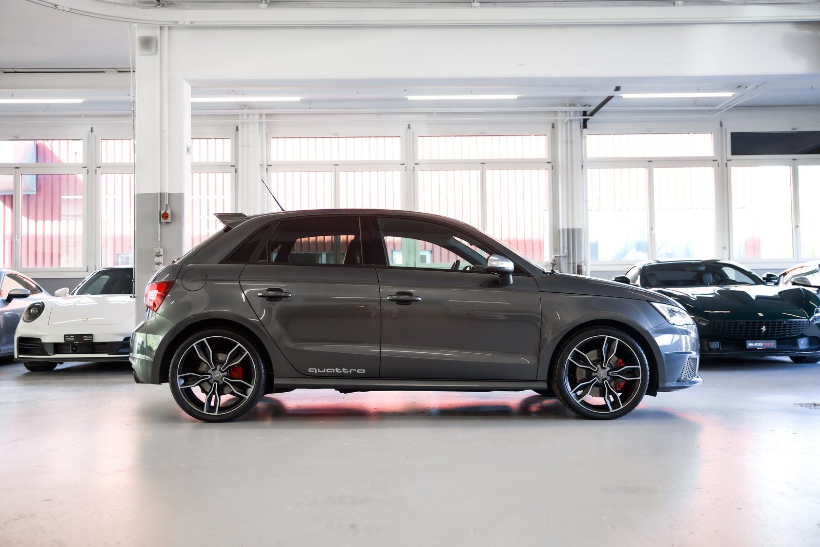 AUDI S1 Sportback 2.0 TFSI quattro, Petrol, Second hand / Used, Manual - 4