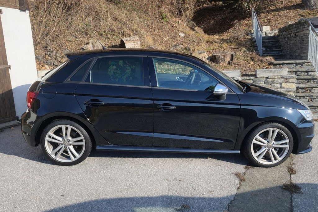 AUDI S1 2.0 TFSI quattro