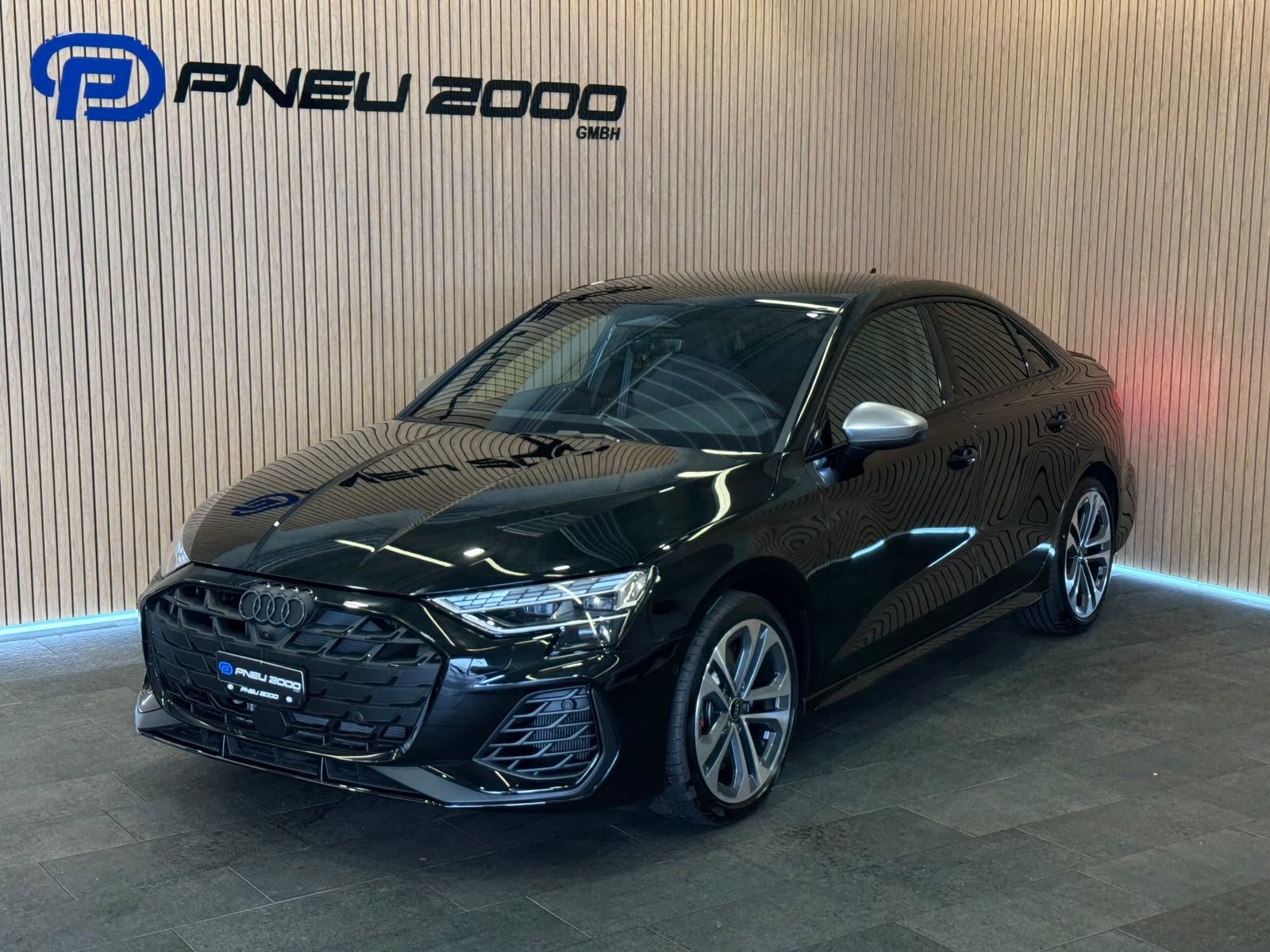 AUDI S3 Limousine TFSI quattro S-tronic