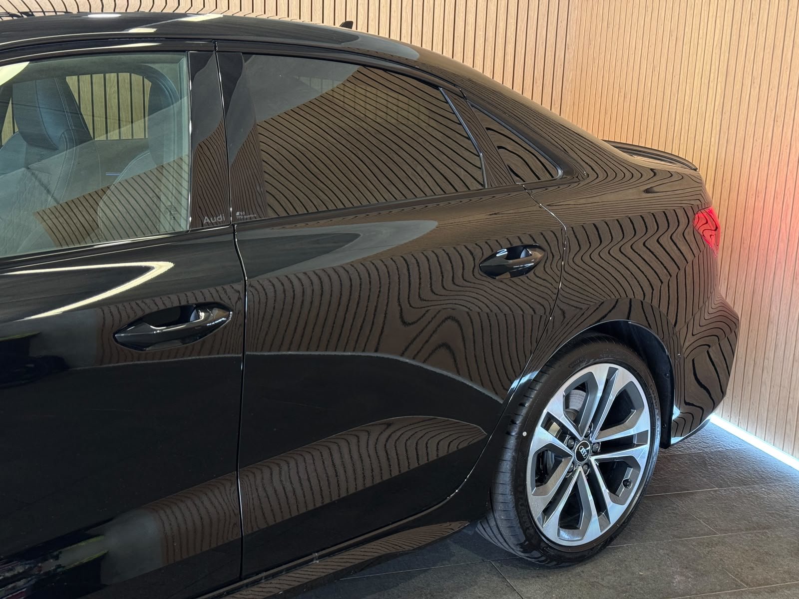 AUDI S3 Limousine TFSI quattro S-tronic, Benzina, Auto nuove, Automatico - 6