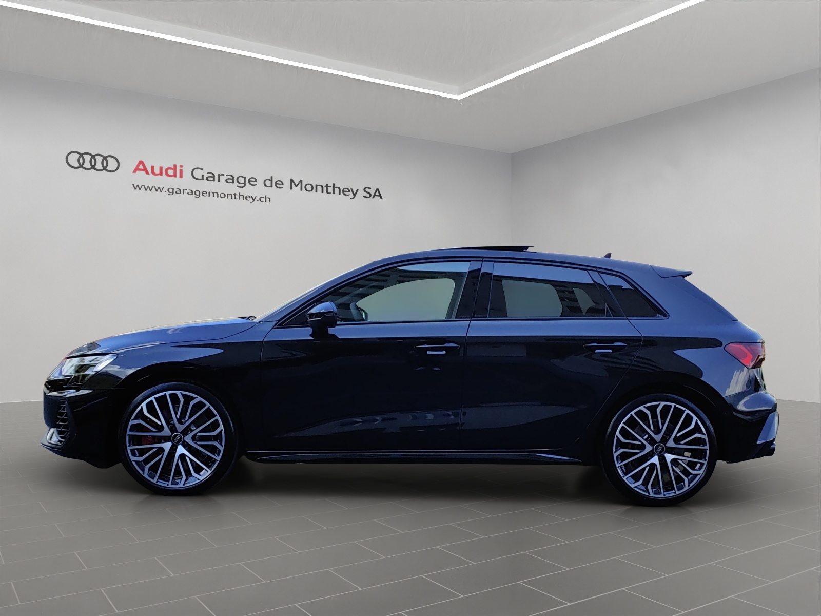 AUDI S3 Sportback TFSI quattro S-tronic, Benzin, Neuwagen, Automatik - 2