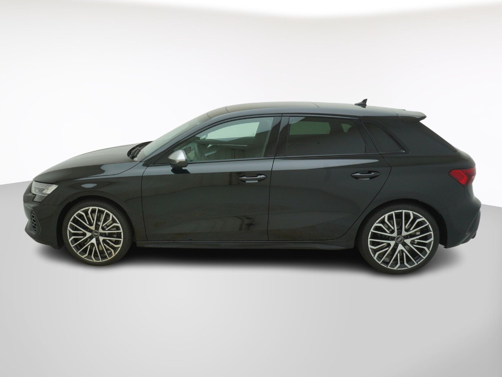 AUDI S3 Sportback 2.0 T FSI quattro S-Tronic, Benzin, Neuwagen, Automatik - 2