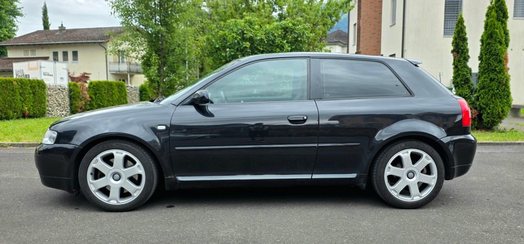 AUDI S3 1.8 20V Turbo 210 quattro, Petrol, Second hand / Used, Manual - 2