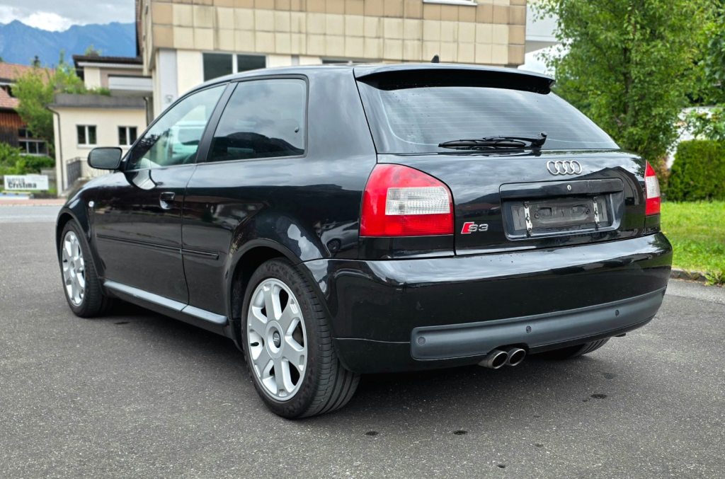 AUDI S3 1.8 20V Turbo 210 quattro, Petrol, Second hand / Used, Manual - 3