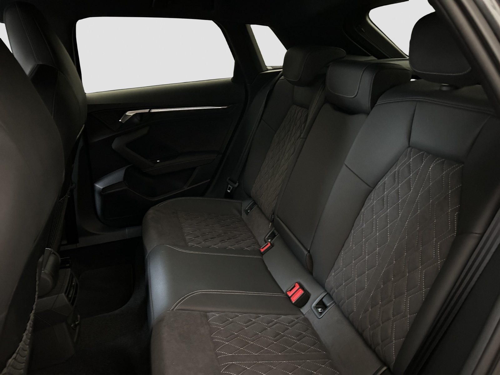 AUDI S3 Sportback 2.0 TFSI quattro S-tronic - Rückfahrkamera, Benzin, Occasion / Gebraucht, Automat - 7