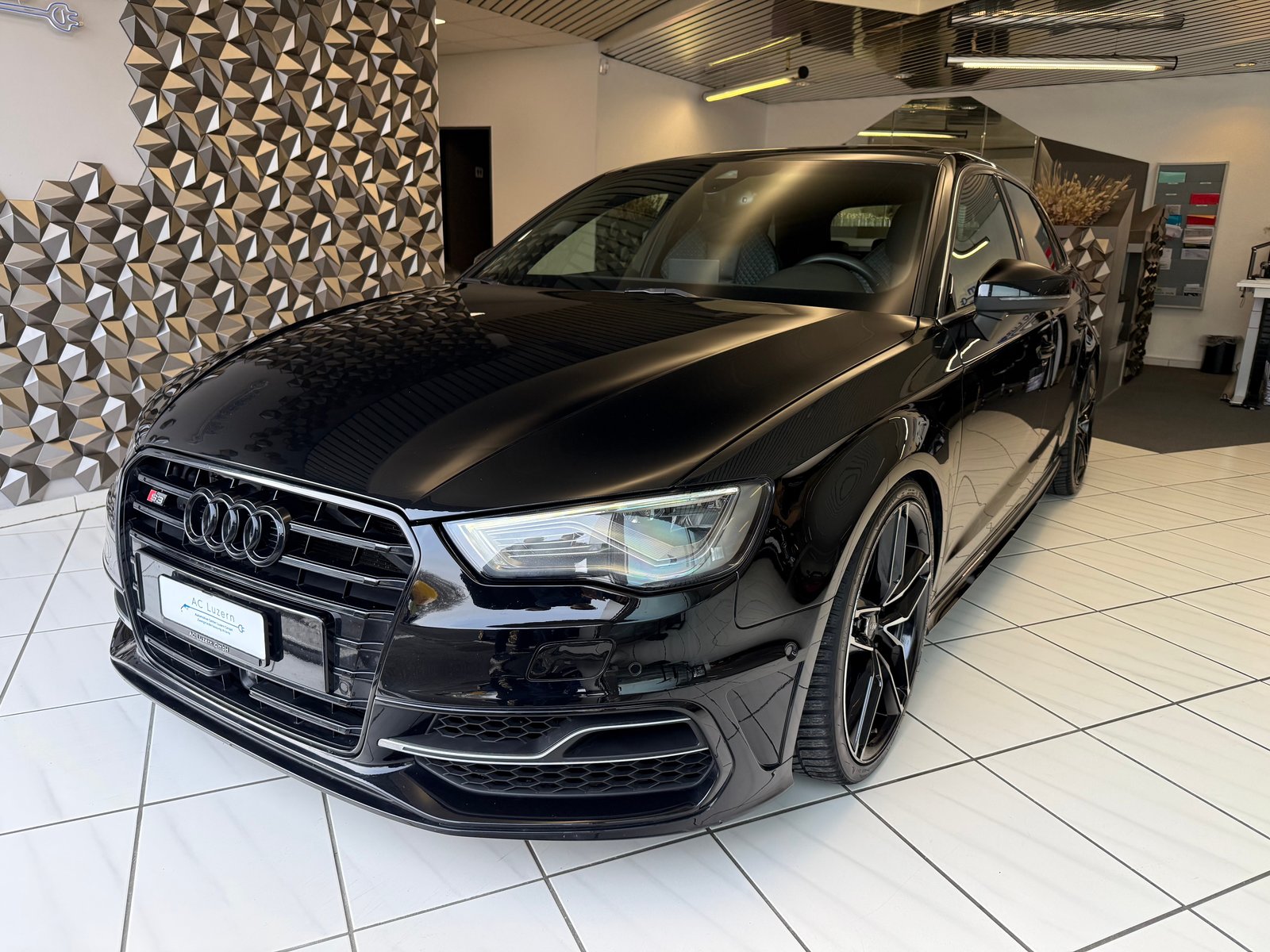 AUDI S3 Sportback 2.0 TFSI quattro S-tronic