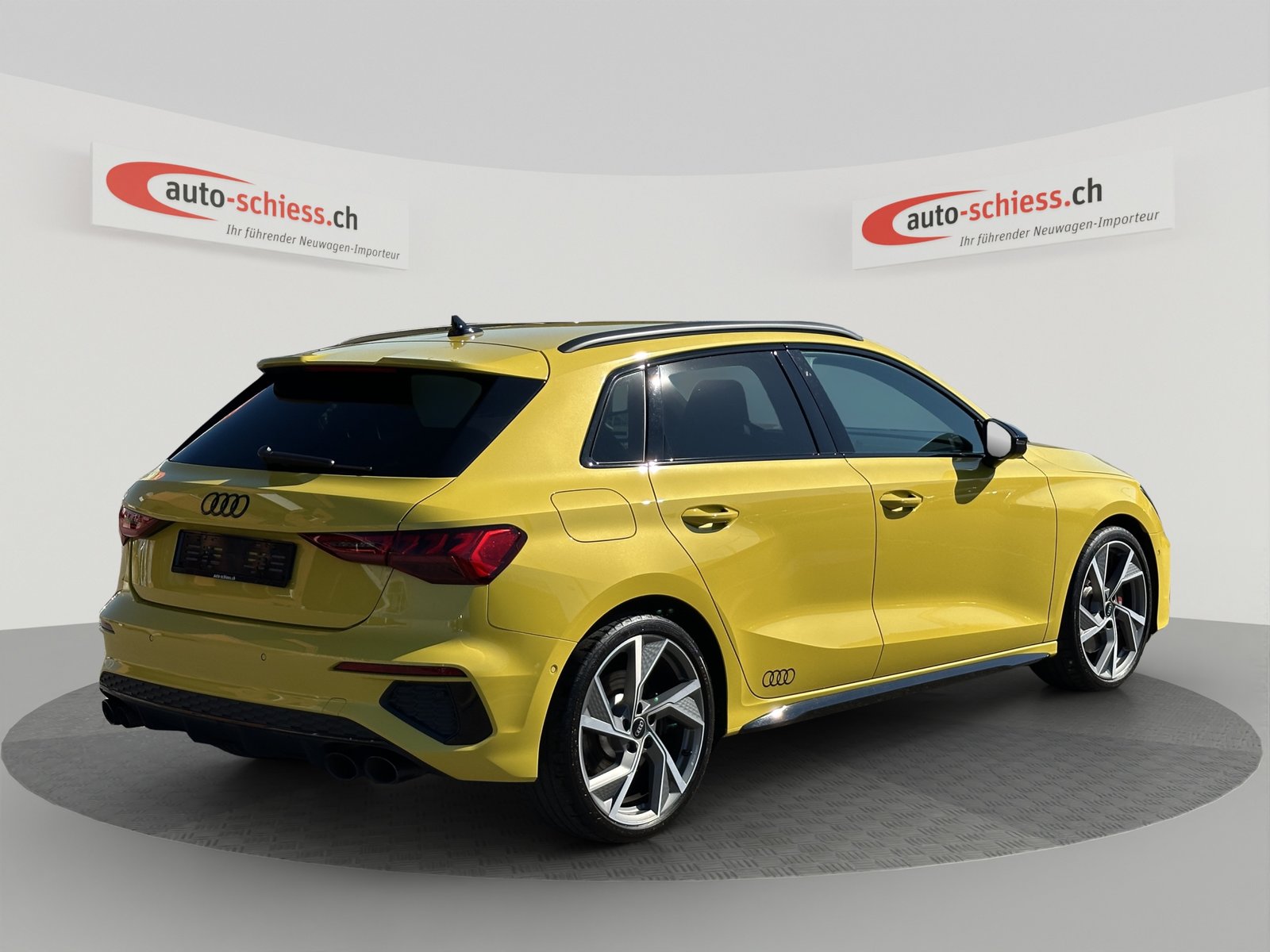 AUDI S3 Sportback 2.0 TFSI quattro Edition One Schwarz Plus, Petrol, Second hand / Used, Automatic - 5