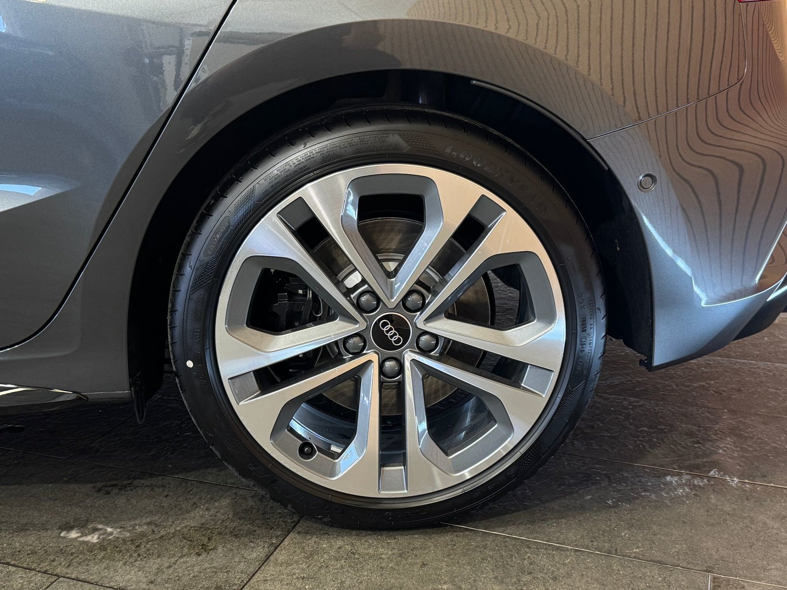 AUDI S3 Sportback TFSI quattro S-tronic, Benzin, Occasion / Gebraucht, Automatik - 7