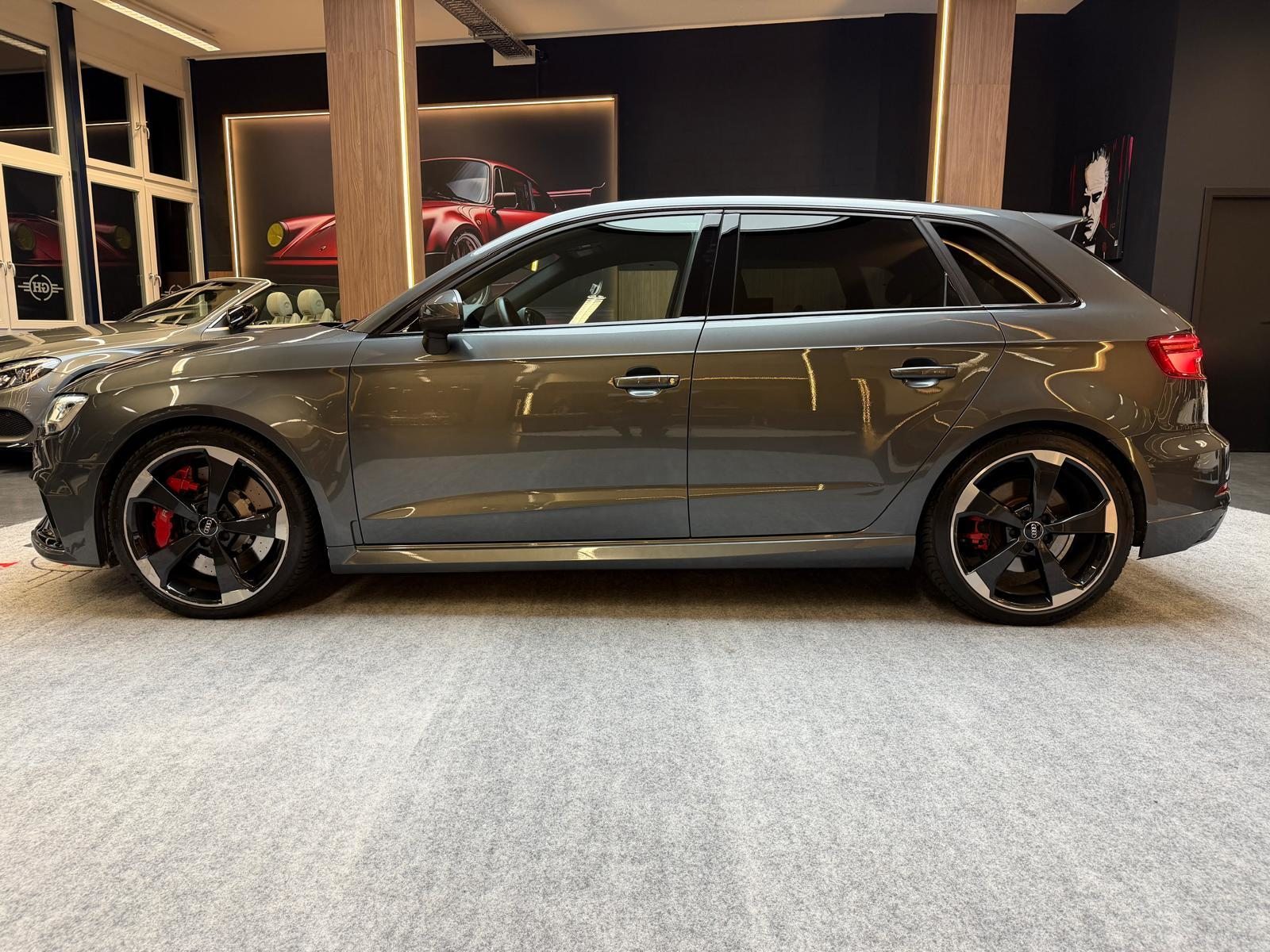 AUDI RS3 Sportback 2.5 T FSI quattro S-Tronic, Petrol, Second hand / Used, Automatic - 4
