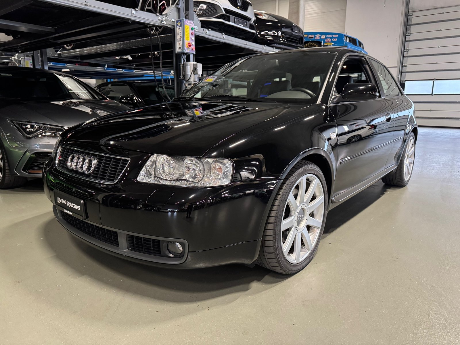 AUDI S3 quattro *46000kil - CH VHC*, Petrol, Second hand / Used, Manual - 2