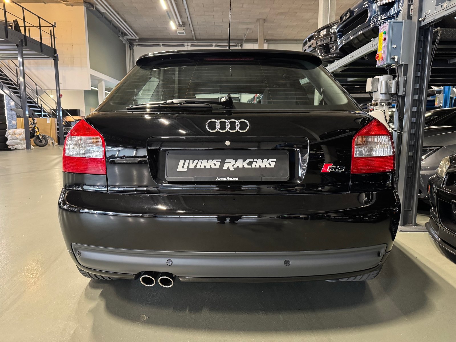 AUDI S3 quattro *46000kil - CH VHC*, Petrol, Second hand / Used, Manual - 4