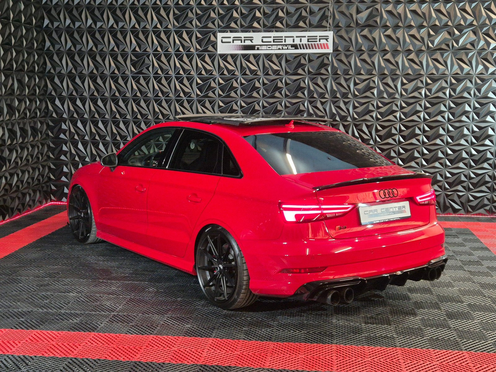 AUDI S3 Limousine 2.0 TFSI quattro S-tronic, RS-LOOK, OHNE O, Benzina, Occasioni / Usate, Automatico - 4