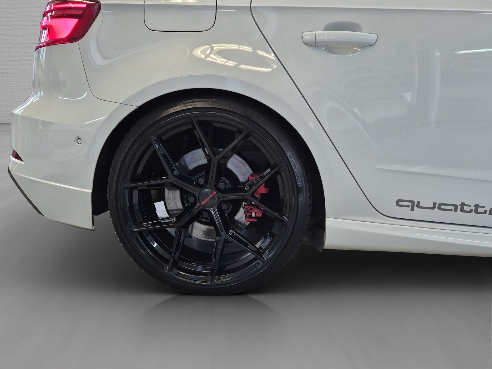AUDI S3 Sportback 2.0 TFSI quattro S-tronic, OHNE OPF, RS-LO, Benzin, Occasion / Gebraucht, Automatik - 7