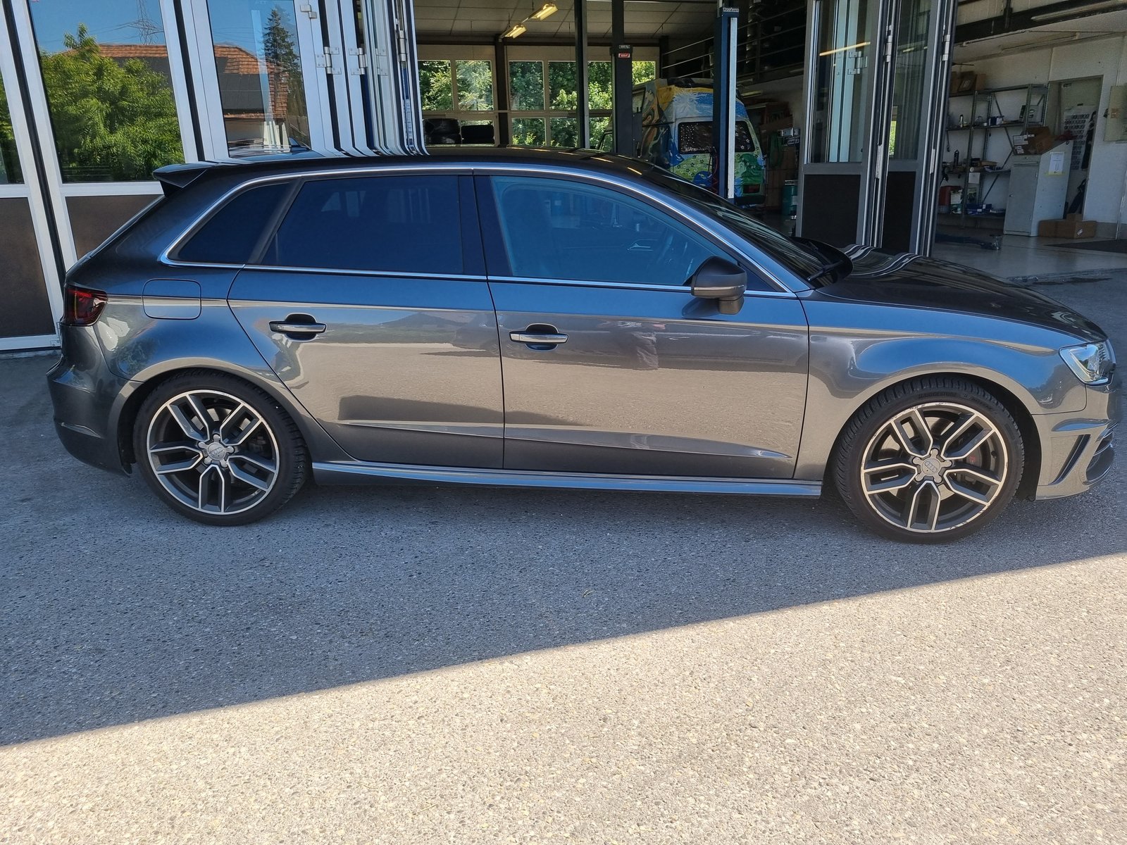 AUDI S3 Sportback 2.0 TFSI quattro S-tronic, Benzin, Occasion / Gebraucht, Automatik - 3