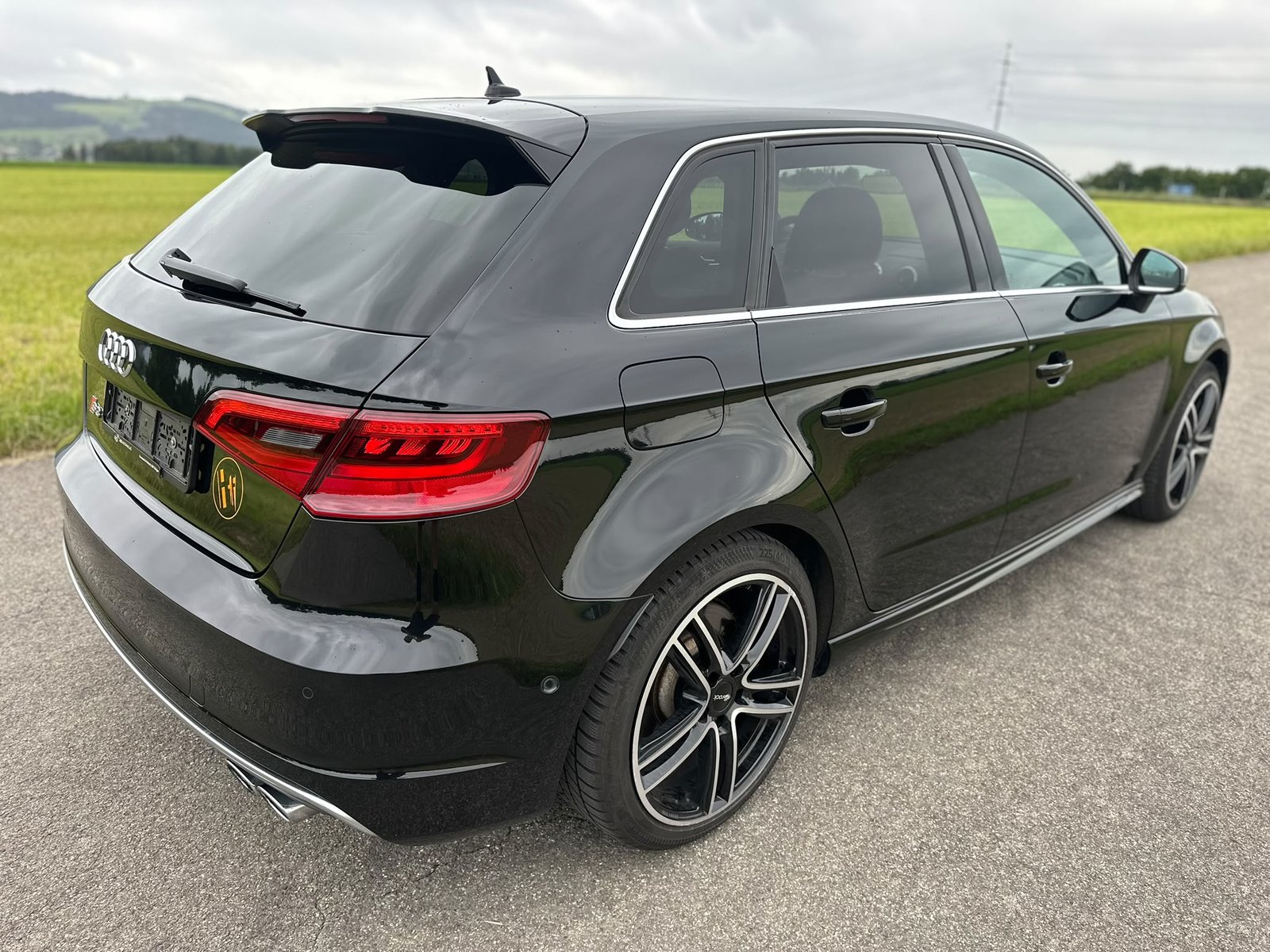 AUDI S3 Sportback 2.0 TFSI quattro S-tronic, Benzin, Occasion / Gebraucht, Automatik - 6
