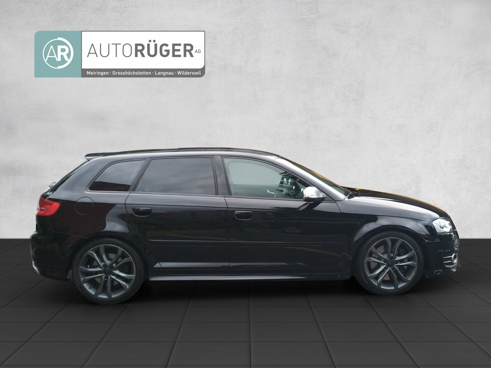 AUDI S3 Sportback 2.0 TFSI quattro S-tronic, Benzin, Occasion / Gebraucht, Automatik - 7