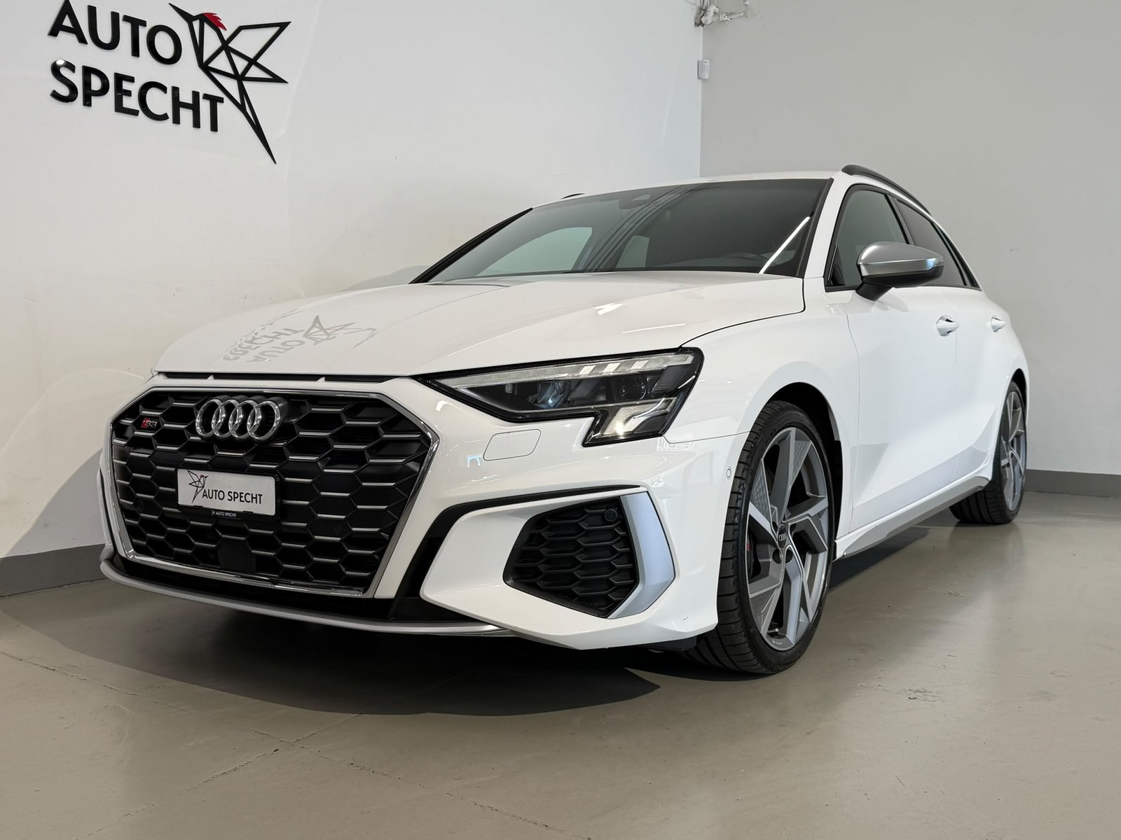 AUDI S3 Sportback 2.0 TFSI quattro S-tronic, Petrol, Second hand / Used, Automatic - 2
