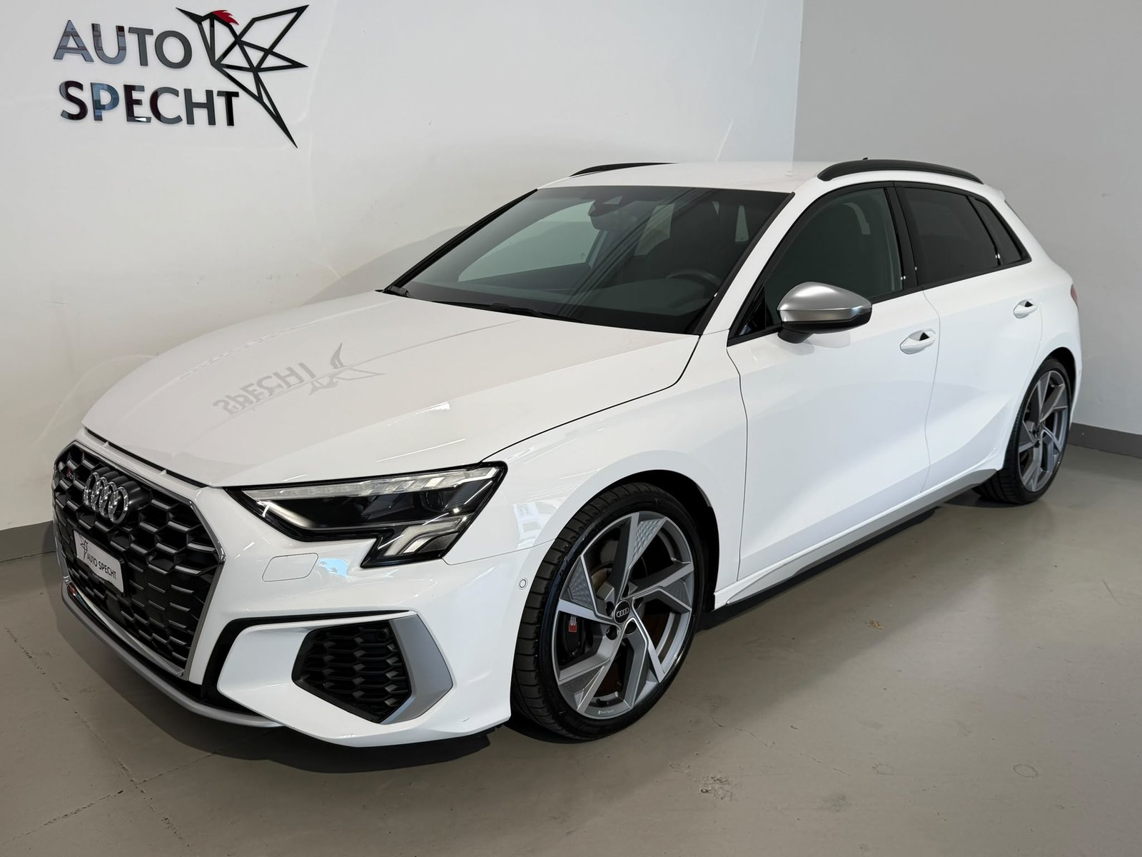 AUDI S3 Sportback 2.0 TFSI quattro S-tronic, Petrol, Second hand / Used, Automatic - 4