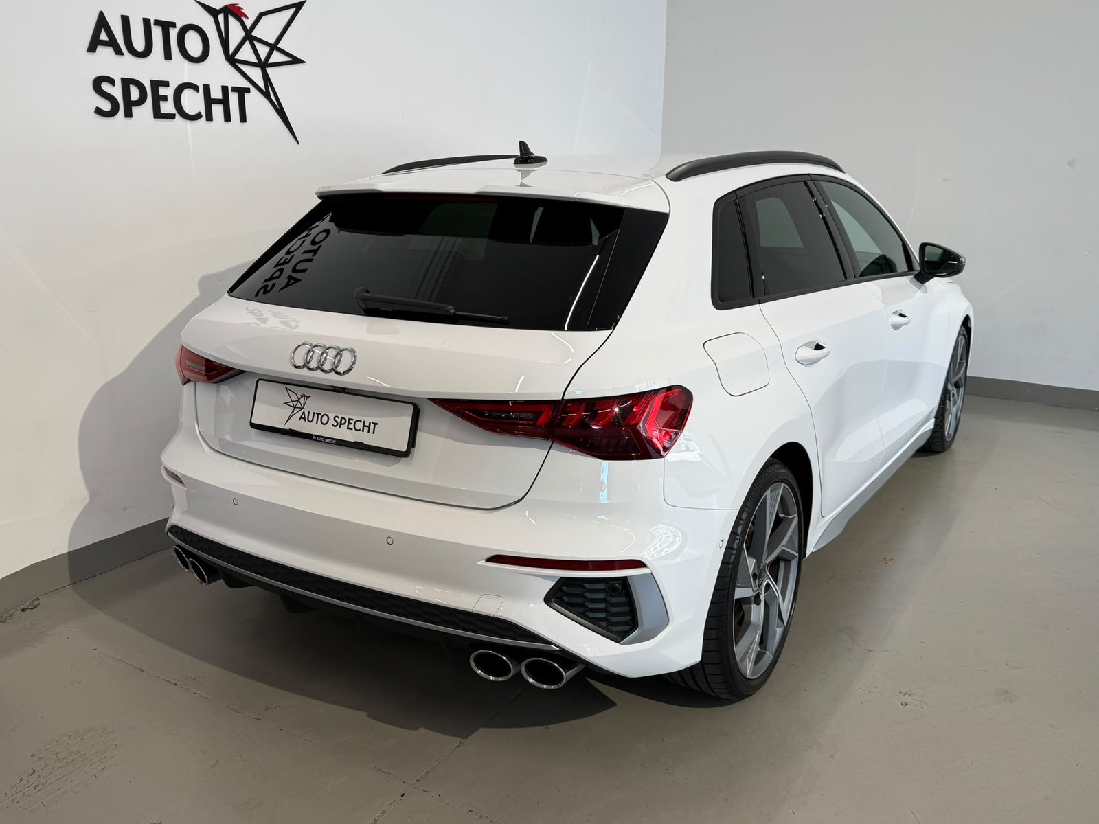 AUDI S3 Sportback 2.0 TFSI quattro S-tronic, Petrol, Second hand / Used, Automatic - 6