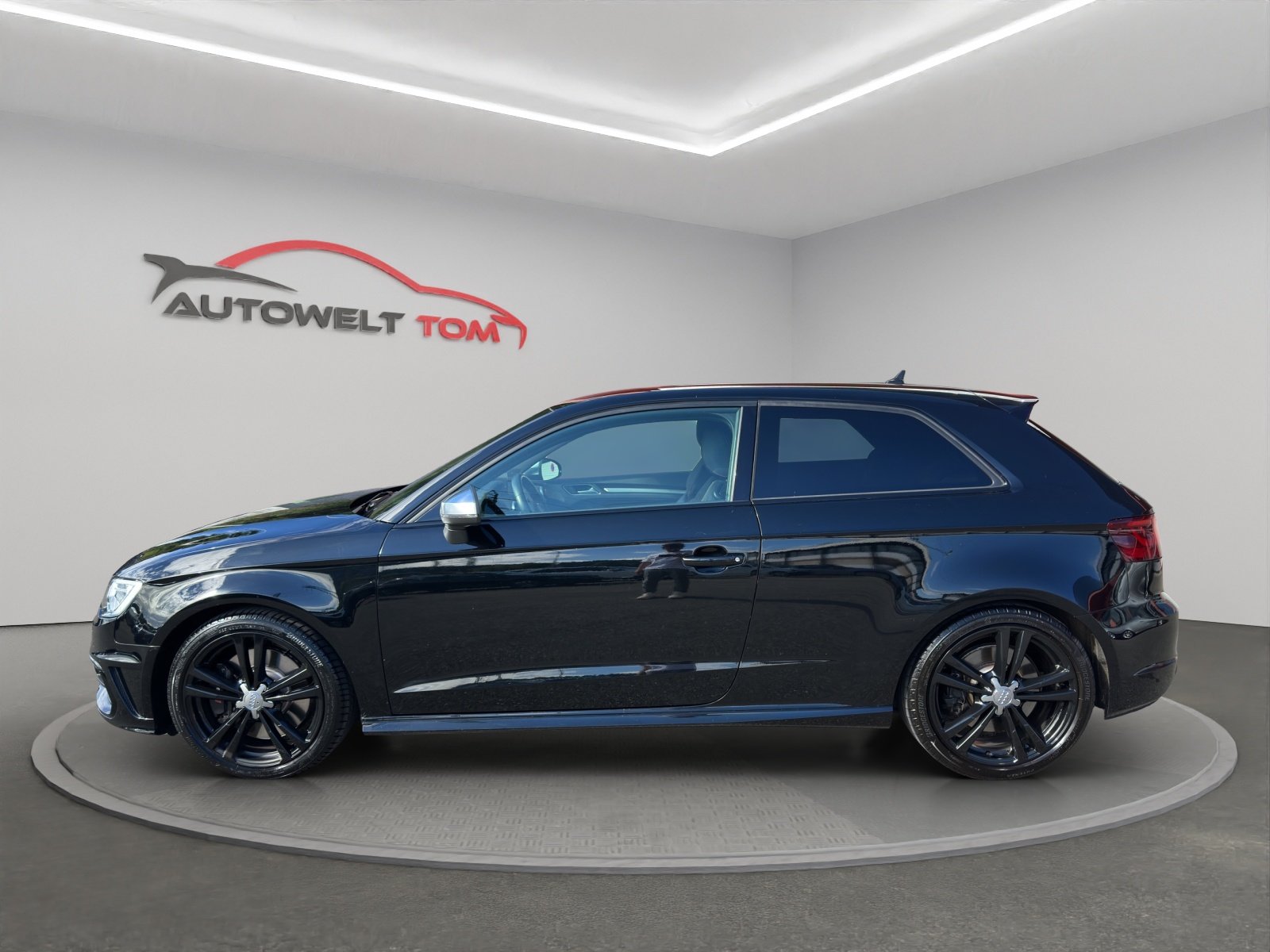 AUDI S3 2.0 TFSI quattro 3-Türer Handschaltung, Petrol, Second hand / Used, Manual - 2