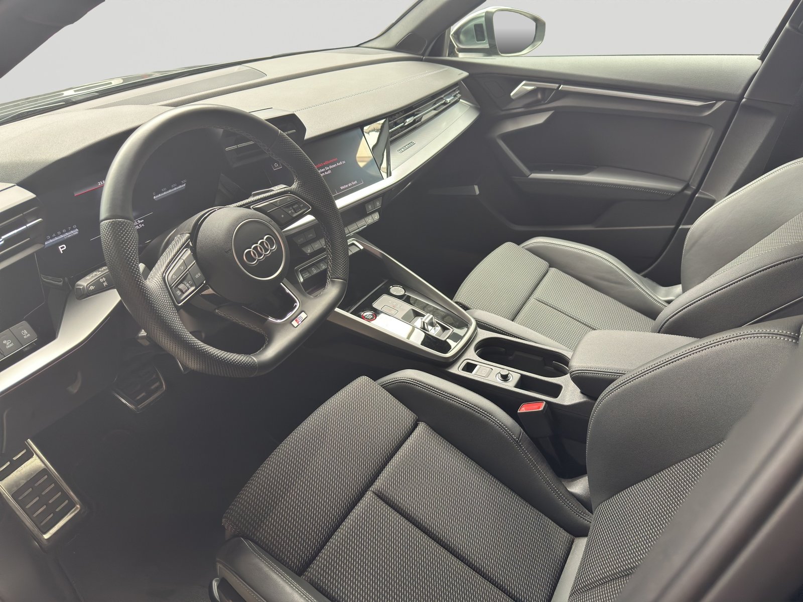 AUDI S3 Sportback 2.0 TFSI quattro S-tronic S-Line, Benzin, Occasion / Gebraucht, Automatik - 7