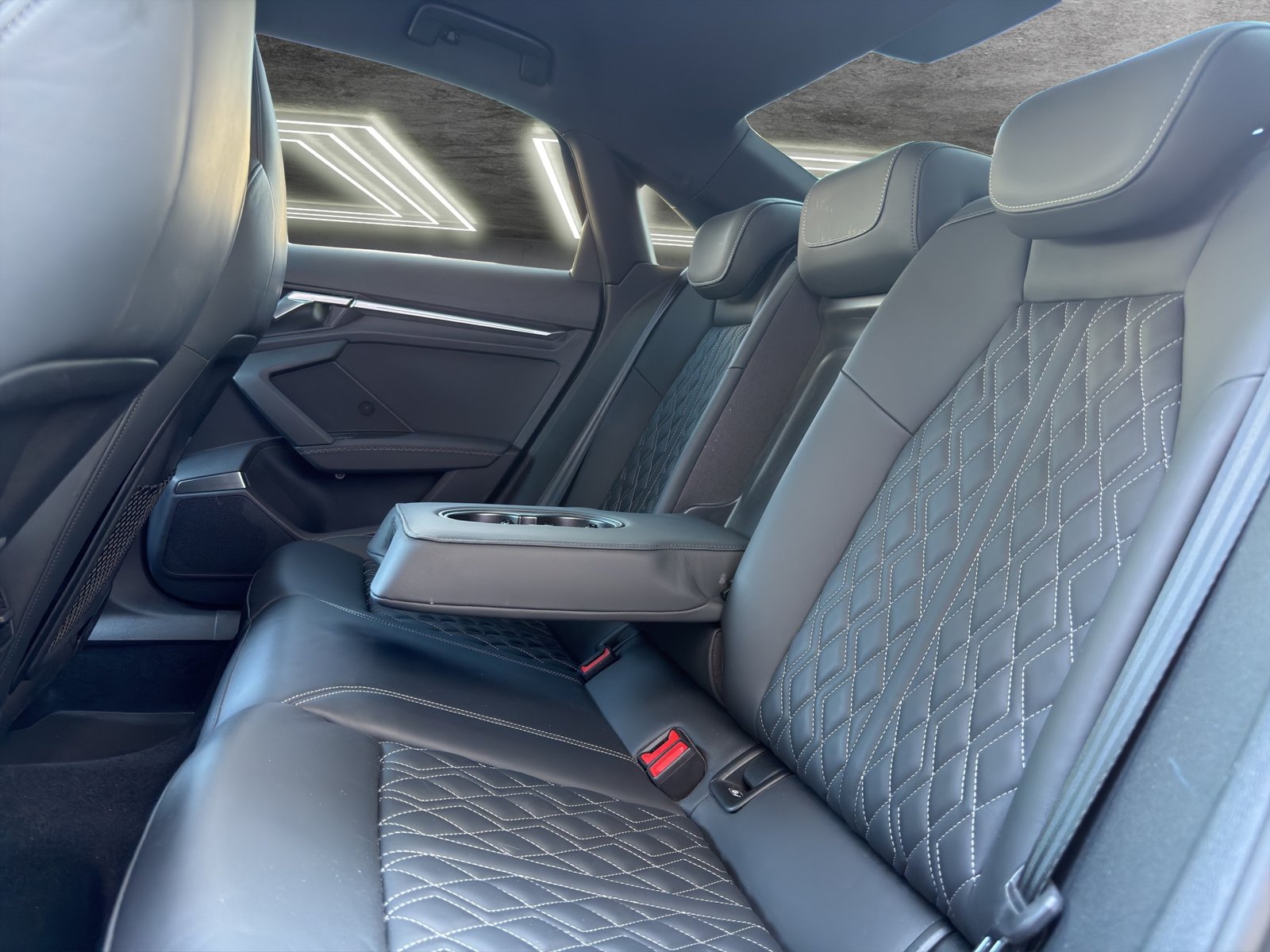 AUDI S3 Limousine 2.0 TFSI quattro S-tronic, Benzin, Occasion / Gebraucht, Automatik - 6