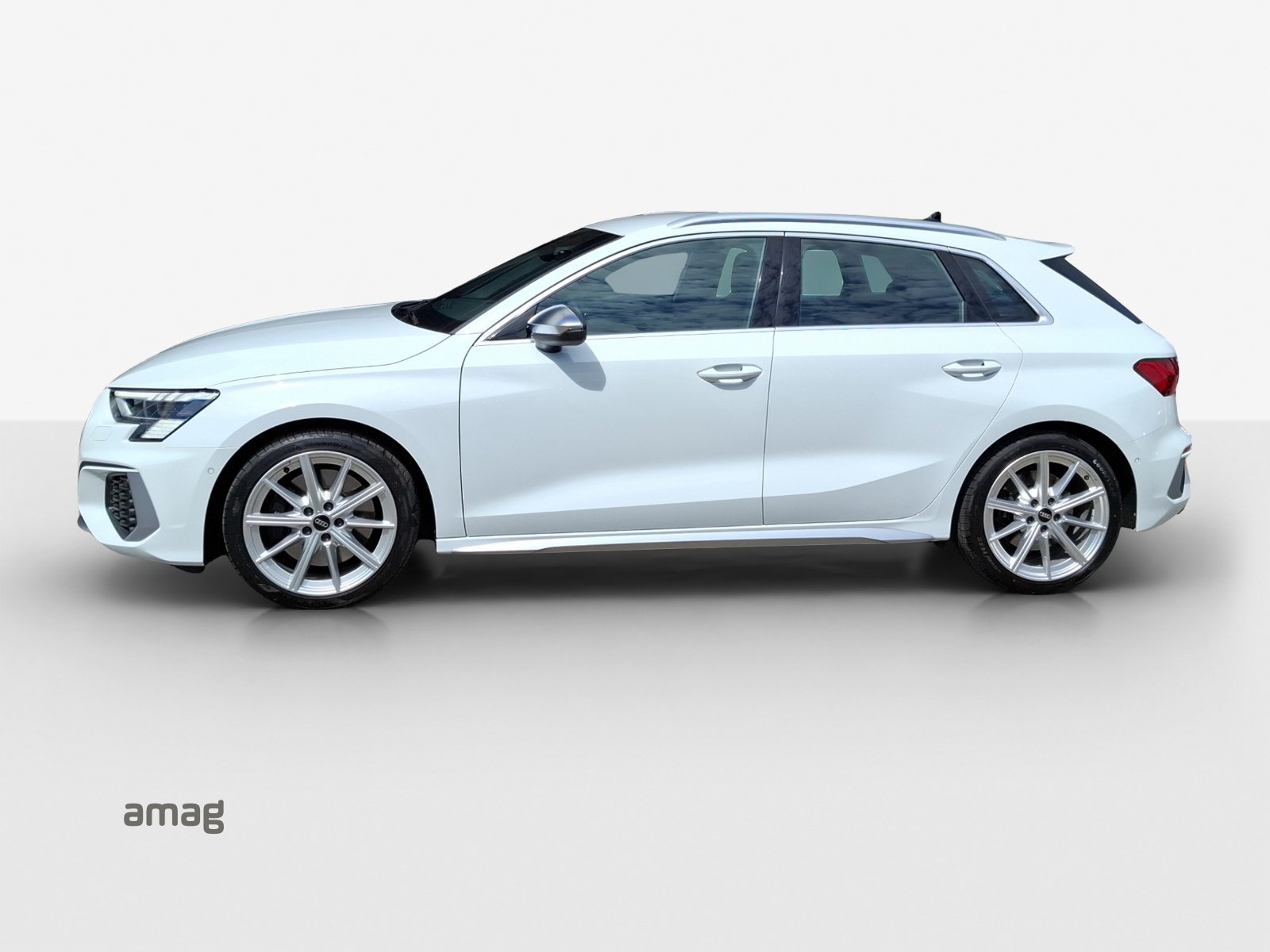 AUDI S3 Sportback, Benzin, Occasion / Gebraucht, Automatik - 2