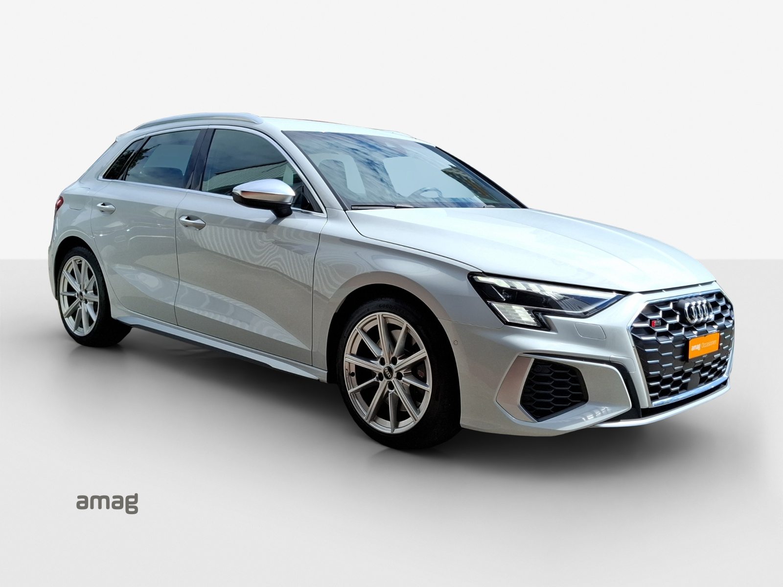 AUDI S3 Sportback, Benzin, Occasion / Gebraucht, Automatik - 6