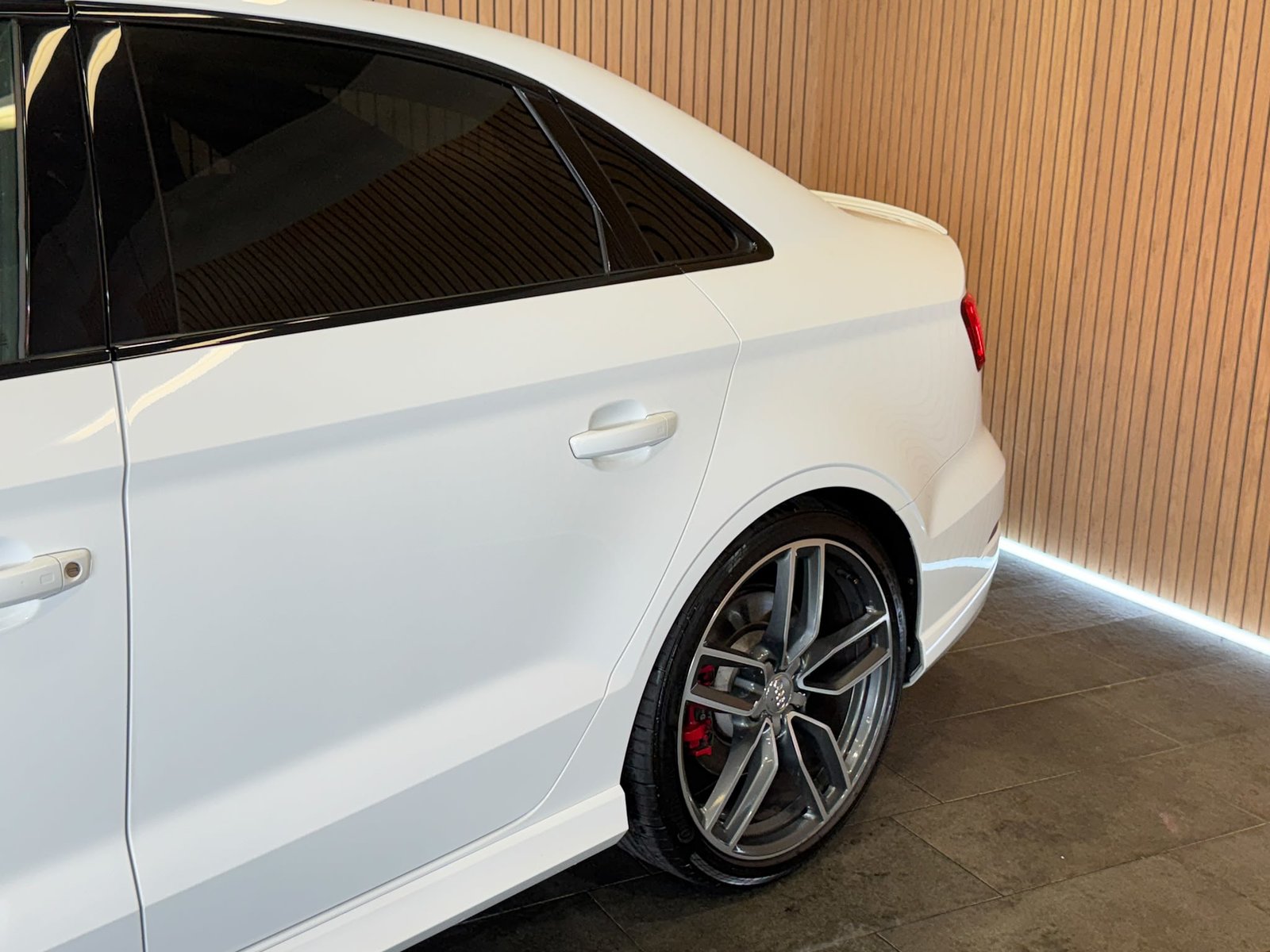 AUDI S3 Limousine 2.0 TFSI quattro S-tronic, Benzin, Occasion / Gebraucht, Automatik - 4