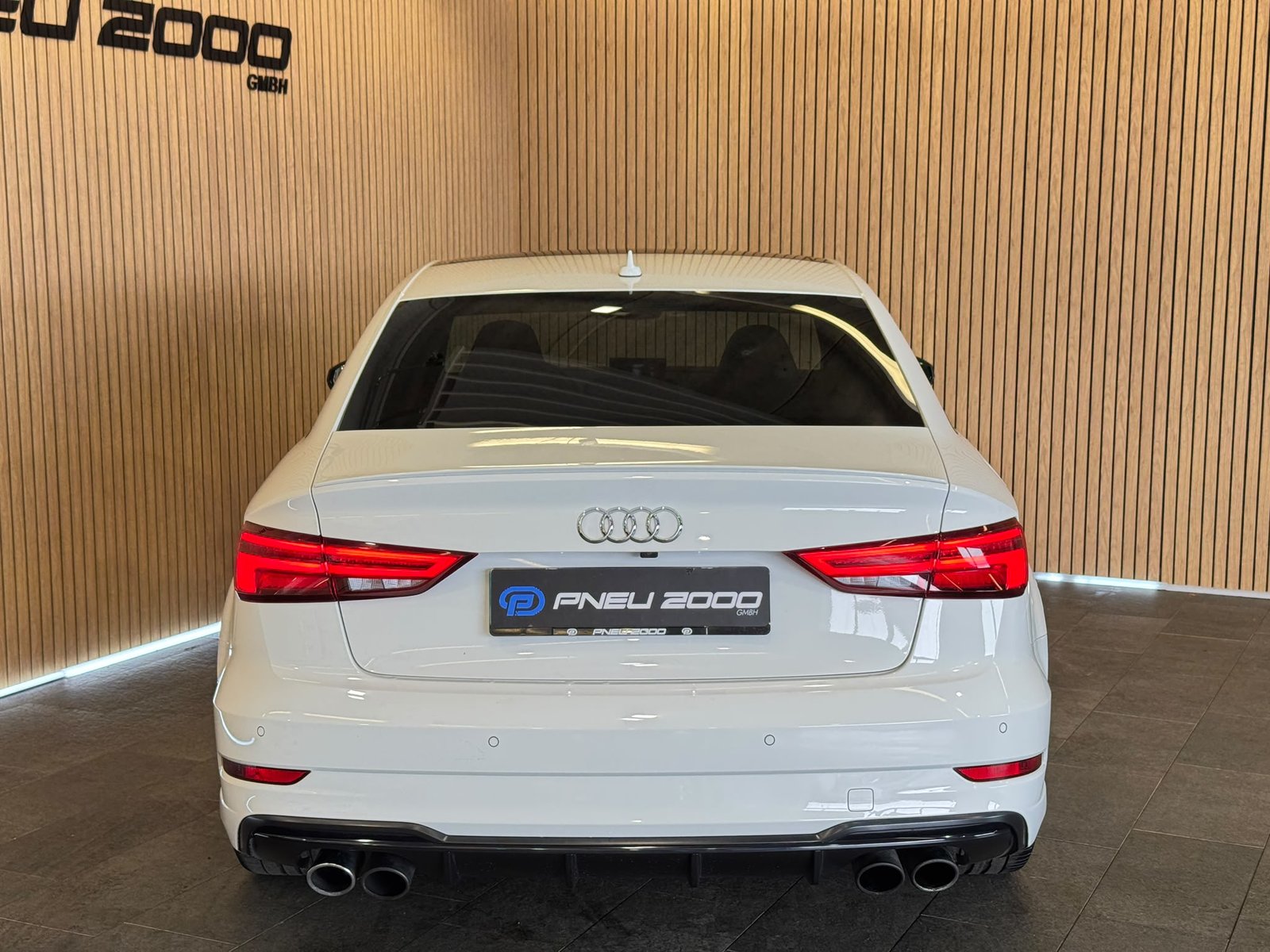 AUDI S3 Limousine 2.0 TFSI quattro S-tronic, Benzin, Occasion / Gebraucht, Automatik - 7