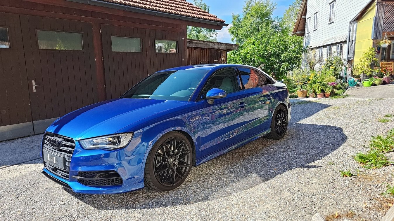 AUDI S3 Limousine 2.0 T FSI quattro S-Tronic
