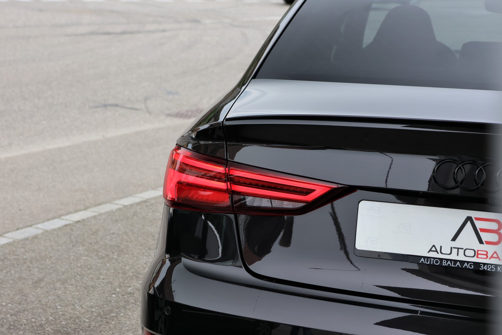 AUDI S3 Limousine 2.0 TFSI quattro S-tronic, Benzina, Occasioni / Usate, Automatico - 6