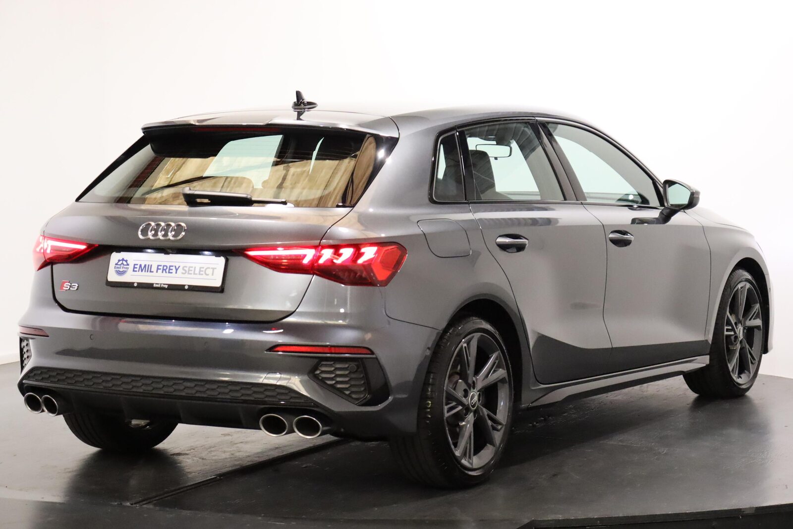 AUDI S3 Sportback 2.0 TFSI quattro S-Tronic