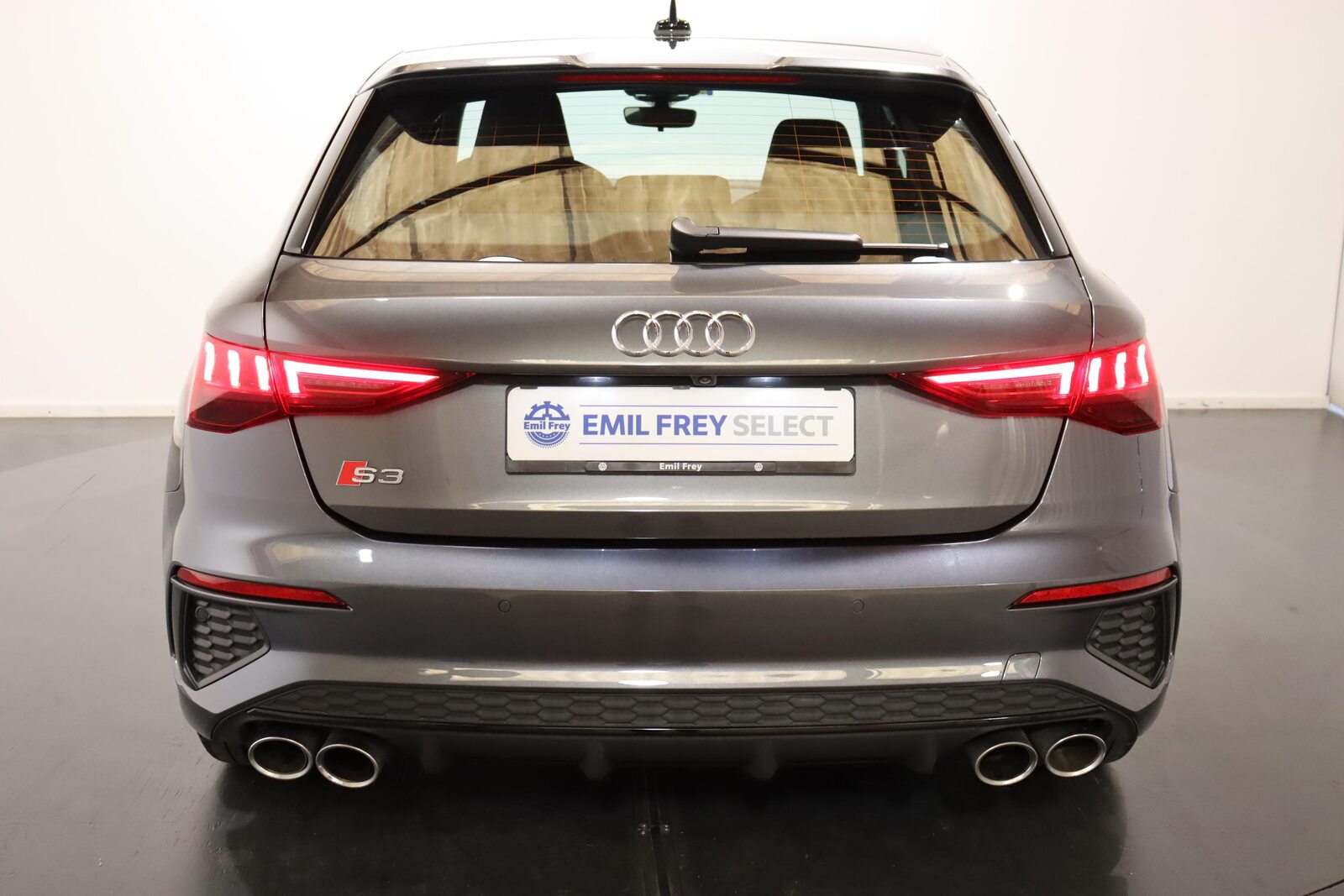 AUDI S3 Sportback 2.0 TFSI quattro S-Tronic, Mild-Hybrid Benzin/Elektro, Occasion / Gebraucht, Automatik - 3