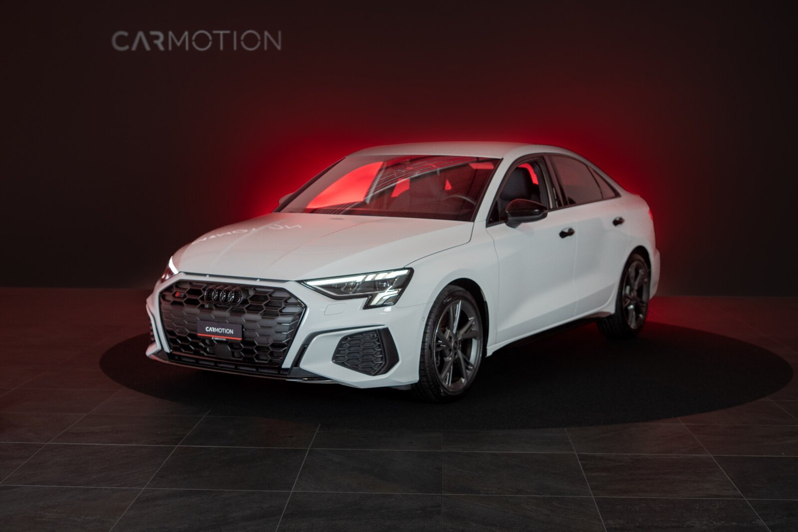 AUDI S3 Limousine 2.0 TFSI quattro S-Tronic / Rückfahrkamer