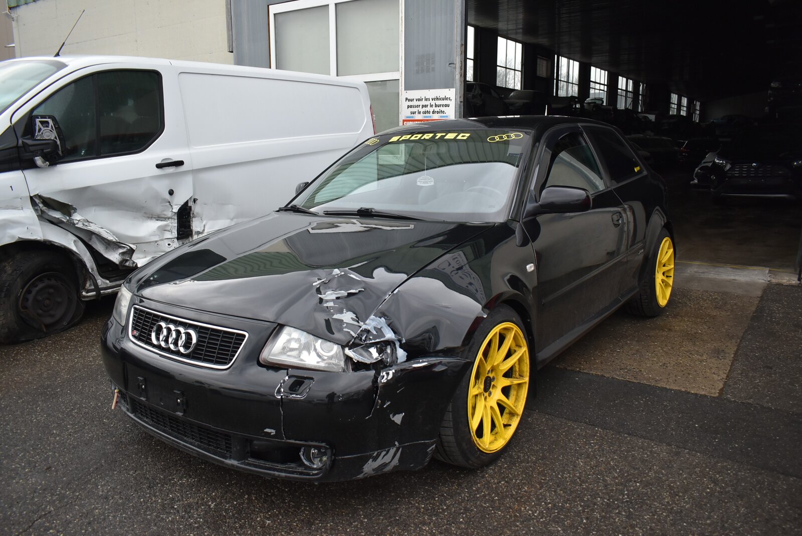 AUDI S3 quattro