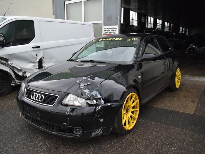 AUDI S3 quattro, Benzin, Occasion / Gebraucht, Handschaltung