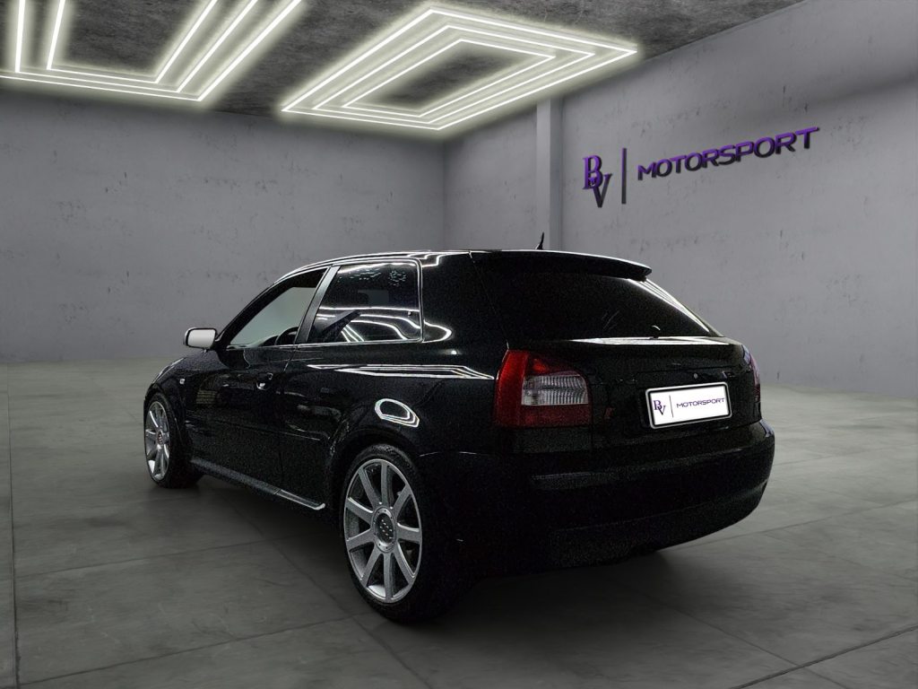 AUDI S3 1.8 20V Turbo 225 quattro Swiss Edition, Benzin, Occasion / Gebraucht, Handschaltung - 5