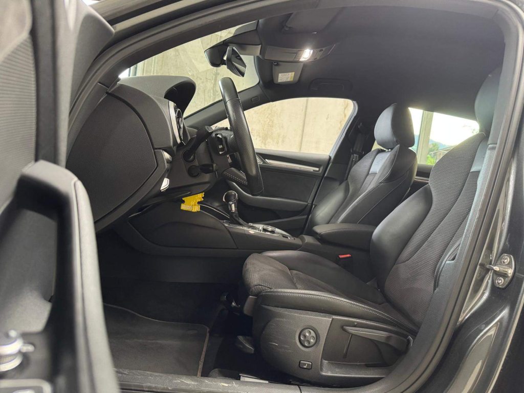 AUDI S3 2.0 T FSI quattro S-Tronic, Benzin, Occasion / Gebraucht, Automatik - 7